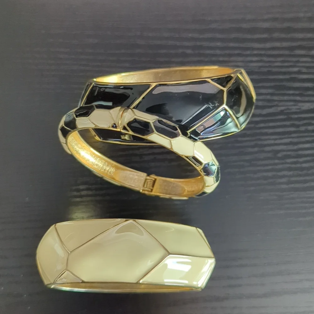 3 enamel bangles, black and white - Picture 1 of 8